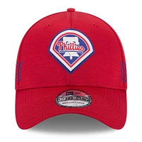 Men's New Era  Red Philadelphia Phillies 2024 Clubhouse 39THIRTY Flex Fit Hat