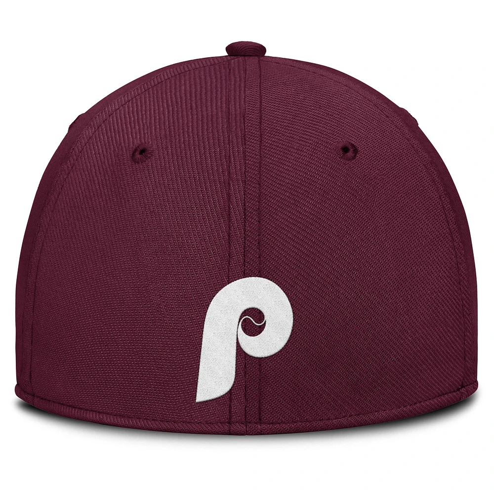 Casquette Nike Performance Flex gris/bordeaux Philadelphia Phillies Rise Swoosh pour homme