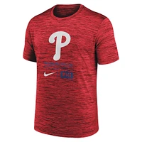 T-shirt Nike rouge pour hommes des Phillies de Philadelphie à grand logo Velocity