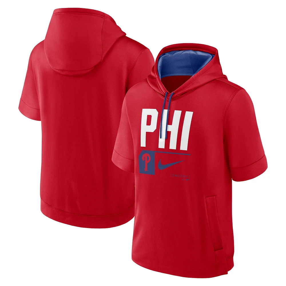 Sweat à capuche manches courtes Nike Philadelphia Phillies Tri Code Lockup pour homme Rouge