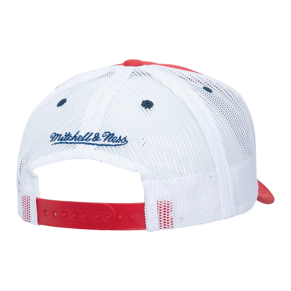 Men's   Red Philadelphia Phillies Sideline Trucker Adjustable Hat