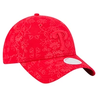 Casquette ajustable 9TWENTY à motif floral ton sur ton des Philadelphia Phillies de New Era pour femme