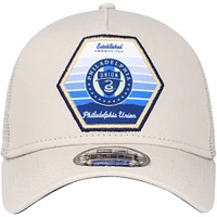 Casquette réglable de camionneur A-Frame New Era pour hommes, crème Philadelphia Union establishment patch 9FORTY