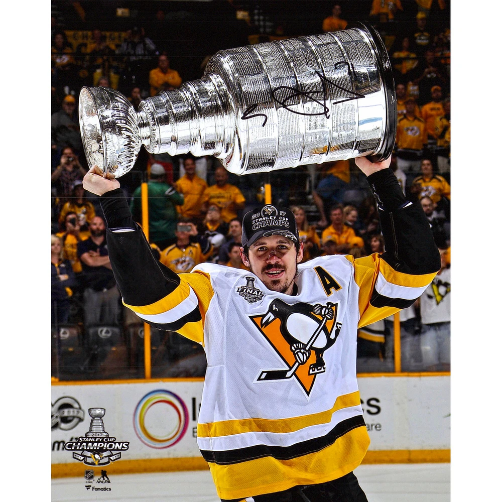 Evgeni Malkin Pittsburgh Penguins 2017 Stanley Cup Champions Autographed 8" x 10" Raising Cup Photograph