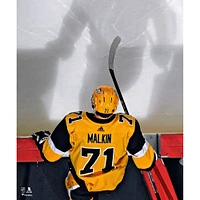 Photographie aérienne non signée d'Evgeni Malkin des Penguins de Pittsburgh avant le match