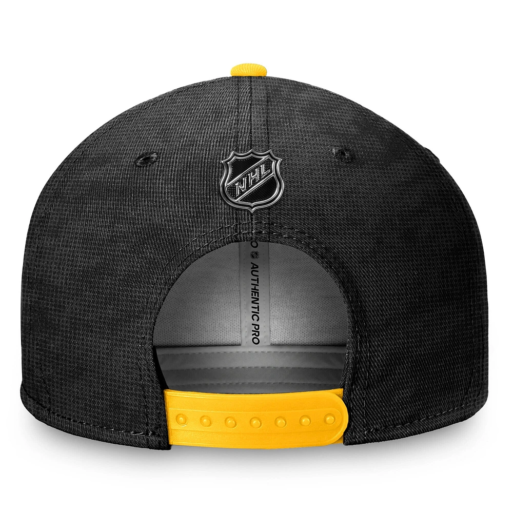 Men's Fanatics  Black/Gold Pittsburgh Penguins Authentic Pro Rink Snapback Hat