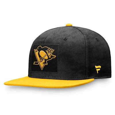 Men's Fanatics  Black/Gold Pittsburgh Penguins Authentic Pro Rink Snapback Hat