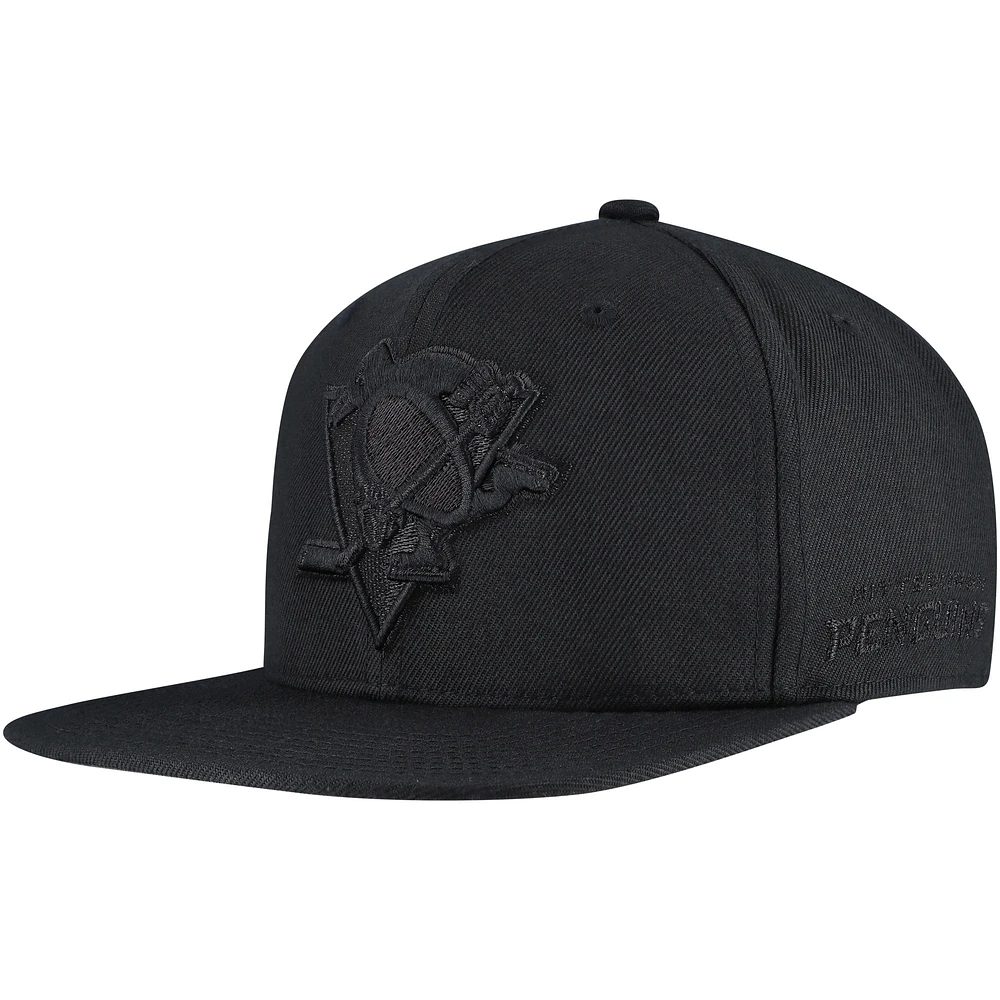 Men's Mitchell & Ness Black Pittsburgh Penguins Soul Strike Pearl Tonal Snapback Hat