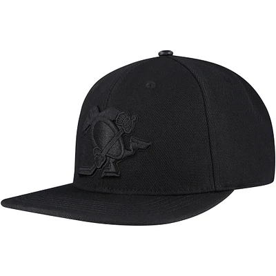 Casquette Snapback classique ton sur ton Pro Standard pour homme des Penguins de Pittsburgh noirs