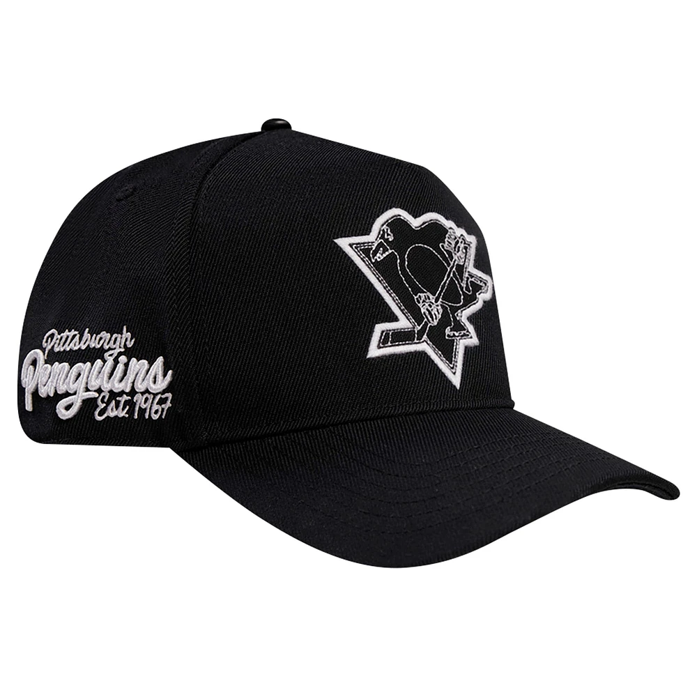 Casquette Snapback Pro Standard noire des Penguins de Pittsburgh pour hommes Paint the City Pinch Front