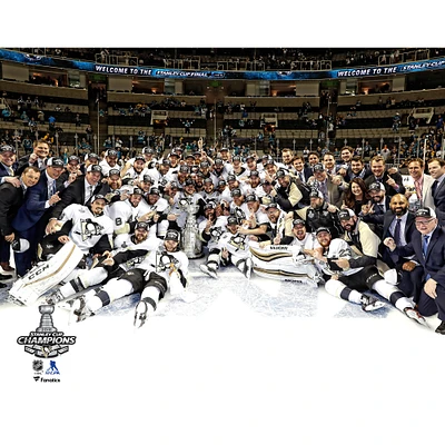 Pittsburgh Penguins Unsigned Stanley Cup Champions Team Celebration Photograph