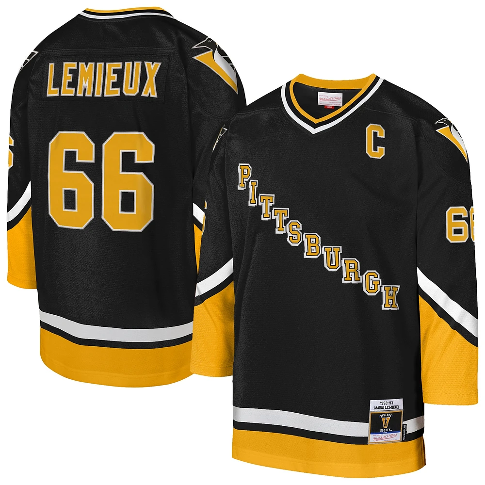 Youth Mitchell & Ness Mario Lemieux Gold Pittsburgh Penguins 1992/93 Captain Patch Blue Line Player Jersey