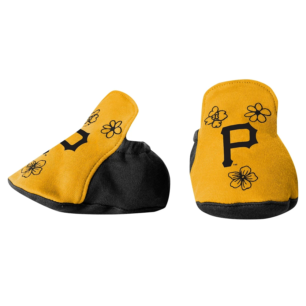 Girls Newborn & Infant Fanatics Gold Pittsburgh Pirates Happy Baseball Bodysuit, Bib Bootie Set