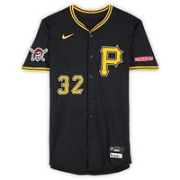 Maillot Nike noir n° 32 des Pirates de Pittsburgh, Henry Davis, utilisé lors du match contre les Orioles de Baltimore