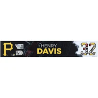 Henry Davis, joueur des Pirates de Pittsburgh, plaque signalétique noire n° 32, lors de l'entraînement de printemps pendant la saison 2025 de la MLB