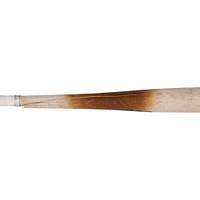La batte cassée de Tan Marucci, utilisée par Joey Bart des Pirates de Pittsburgh contre les Rays de Tampa Bay le 31 mars 2025