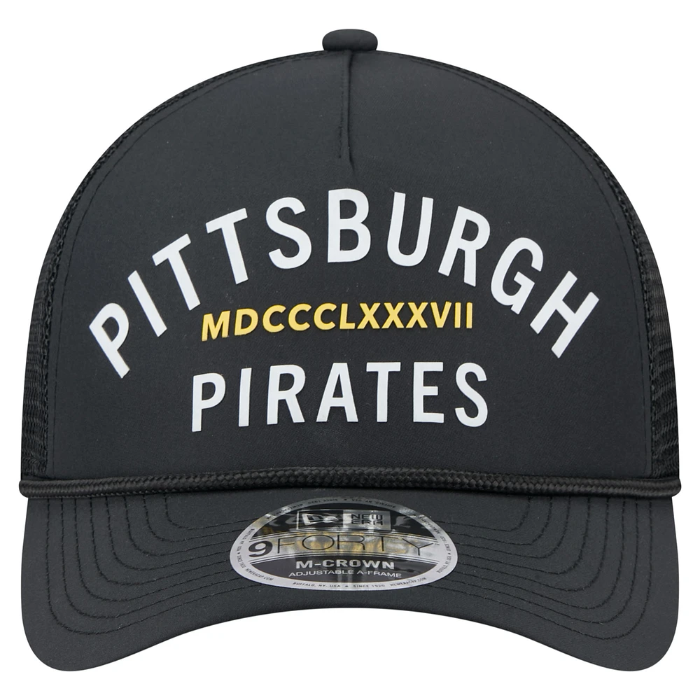 Men's New Era  Black Pittsburgh Pirates Minimalist 9FORTY A-Frame Adjustable Hat