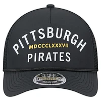 Men's New Era  Black Pittsburgh Pirates Minimalist 9FORTY A-Frame Adjustable Hat