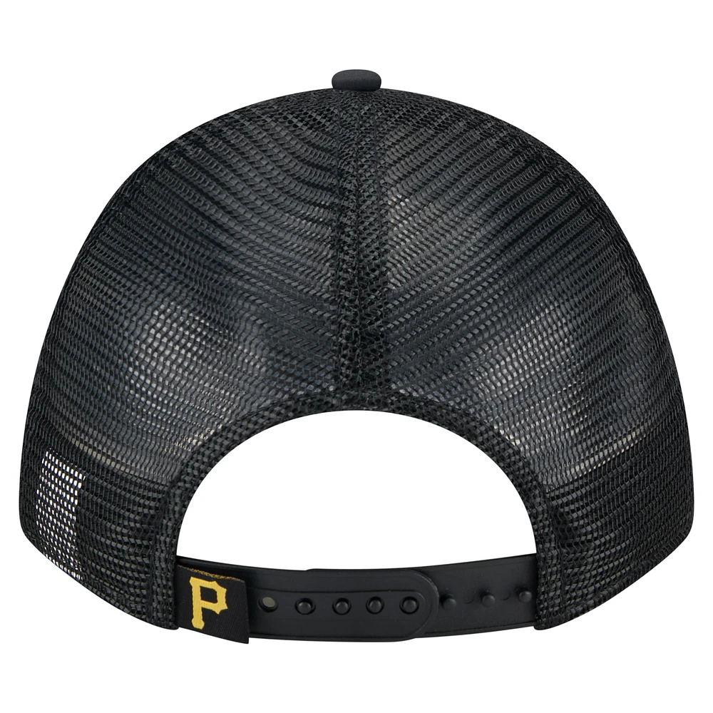 Men's New Era  Black Pittsburgh Pirates Minimalist 9FORTY A-Frame Adjustable Hat