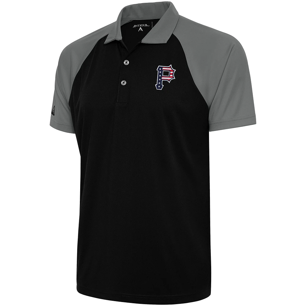 Polo Patriotic Nova pour homme Antigua noir/acier des Pirates de Pittsburgh