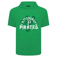 T-shirt à capuche manches courtes et imprimé trèfle de la Saint-Patrick des Pirates Pittsburgh pour homme Levelwear
