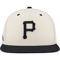 Casquette Snapback pour homme Mitchell & Ness couleur crème des Pirates de Pittsburgh