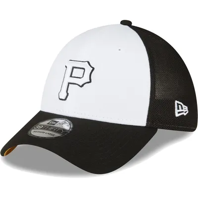 Pittsburgh Pirates New Era Alternate 2 Authentic Collection On-Field  59FIFTY Fitted Hat - Black