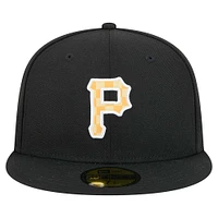 Men's New Era Black Pittsburgh Pirates Checkered Undervisor 59FIFTY Fitted Hat