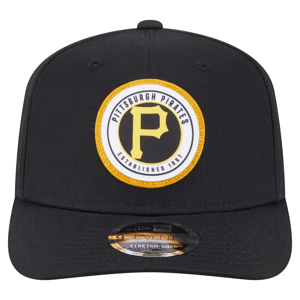 Men's New Era Black Pittsburgh Pirates Circle Patch 9SEVENTY Stretch-Snap Hat