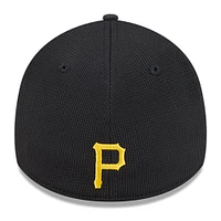 Men's New Era Black Pittsburgh Pirates City Connect Batting Practice 39THIRTY Flex Hat
