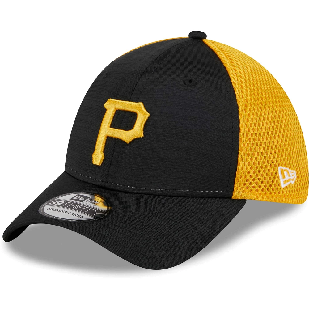 Men's New Era Black Pittsburgh Pirates Neo 39THIRTY Flex Hat