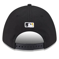 Men's New Era Black Pittsburgh Pirates Player Replica 9FORTY Adjustable Hat