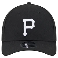 Men's New Era  Black Pittsburgh Pirates Player Replica 9FORTY Adjustable Hat