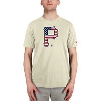 T-shirt crème avec drapeau américain des Pirates de Pittsburgh New Era pour hommes