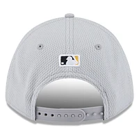 Men's New Era Gray Pittsburgh Pirates 2025 MLB Clubhouse 9FORTY M-Crown Adjustable Hat