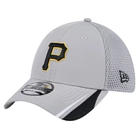 Casquette Linear 39THIRTY Flex-Fit pour homme New Era grise des Pirates de Pittsburgh