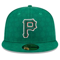 Men's New Era Kelly Green Pittsburgh Pirates St. Patrick's Day 59FIFTY Fitted Hat