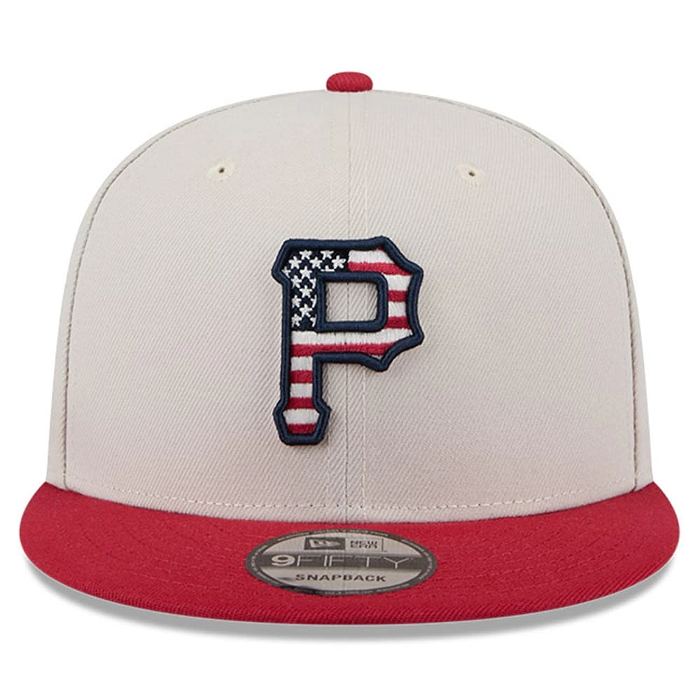 Men's New Era  Khaki/Red Pittsburgh Pirates 2024 Fourth of July 9FIFTY Snapback Hat