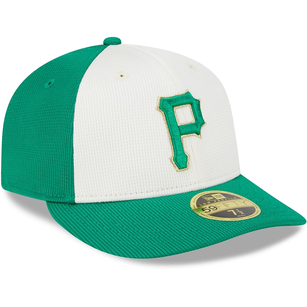 Casquette ajustée 59FIFTY à profil bas pour la Saint-Patrick des Pirates de Pittsburgh 2024 New Era, blanc/vert, hommes