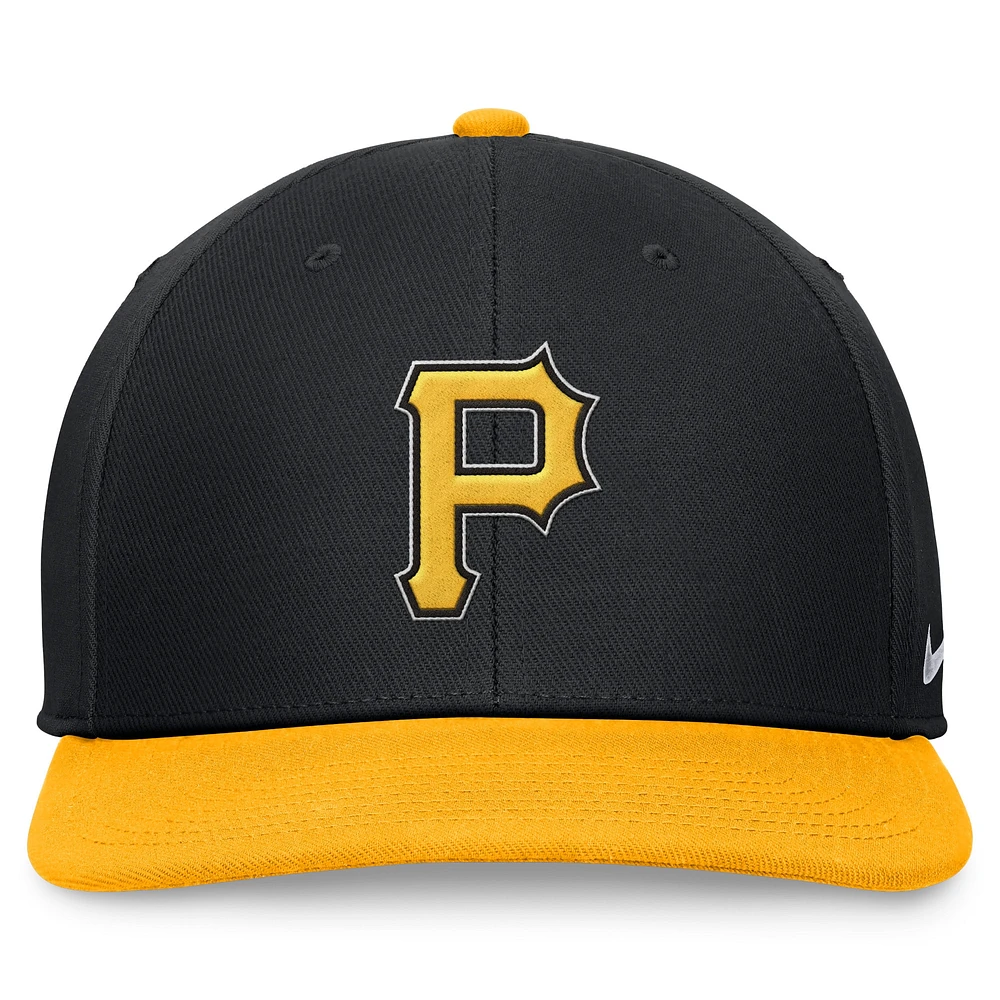 Men's Nike Black/Gold Pittsburgh Pirates Two-Tone Snapback Hat