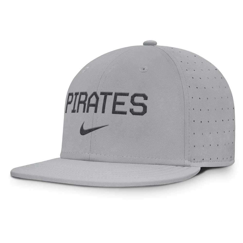 Men's Nike Gray Pittsburgh Pirates True Performance Fitted Hat