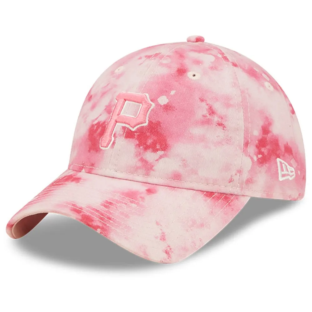 Dodgers use pink gear on Mother's Day