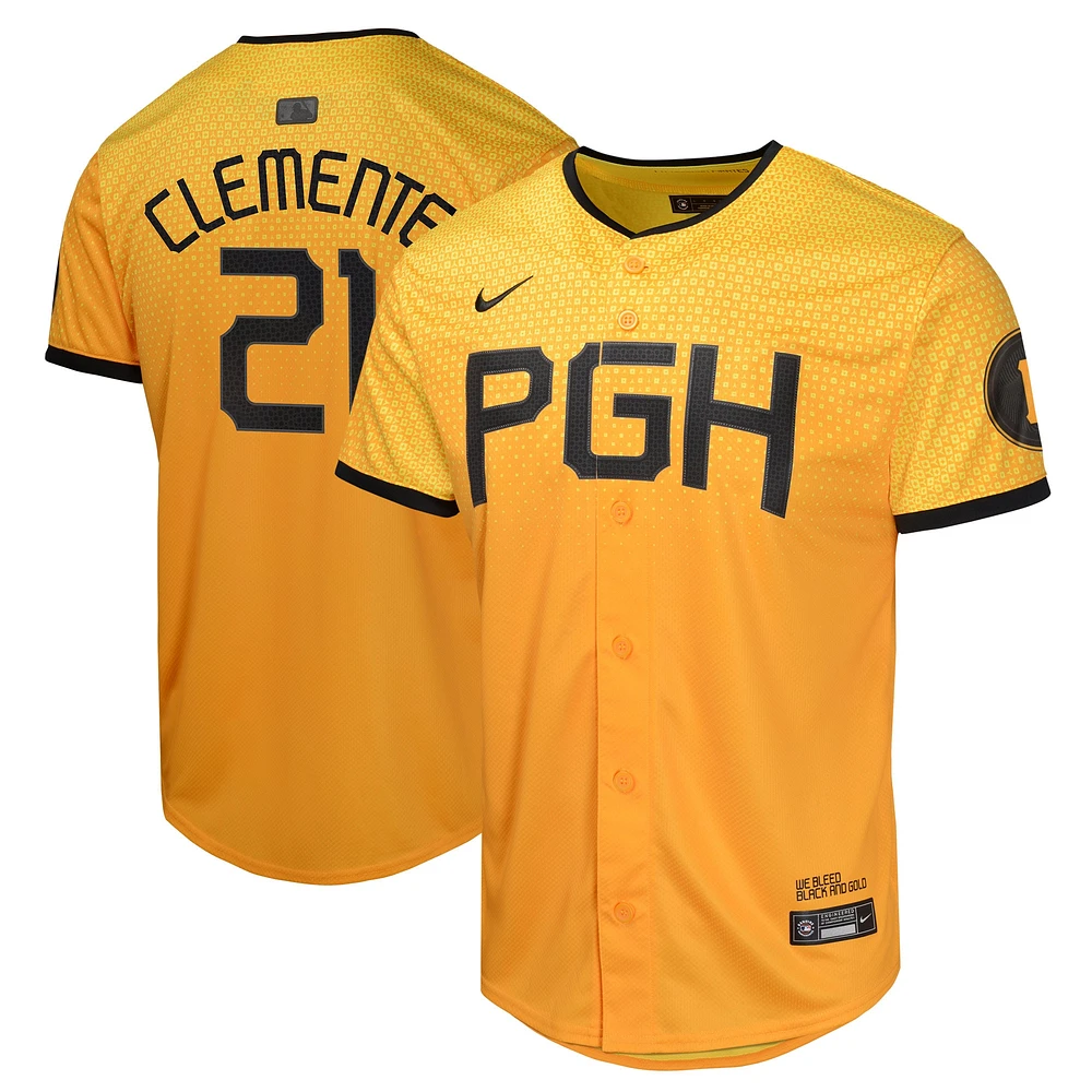 Maillot de joueur Nike Roberto Clemente Gold Pittsburgh Pirates City Connect Limited pour jeune