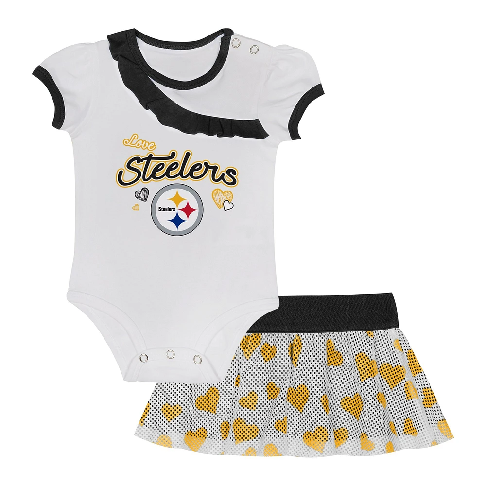 Infant  Pittsburgh Steelers Love My Team Bodysuit & Skirt Set