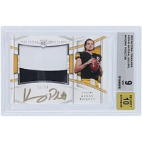 Carte relique bicolore Panini National Treasures 2022 autographiée par Kenny Pickett des Pittsburgh Steelers #RMS-KPI #55/99 BGS authentifiée 9/10 Rookie