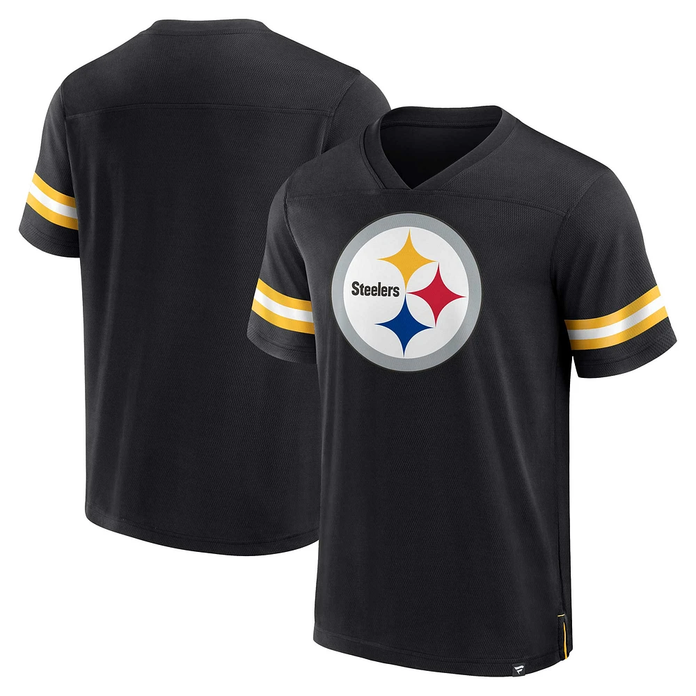 T-shirt noir à col en V Fanatics pour hommes des Pittsburgh Steelers Jersey Tackle