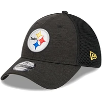 Men's New Era Black Pittsburgh Steelers Basic 39THIRTY Flex Hat