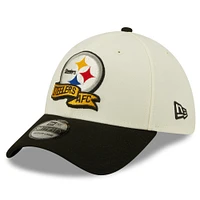 Men's New Era Cream/Black Pittsburgh Steelers 2022 Sideline - 39THIRTY 2-Tone Flex Hat