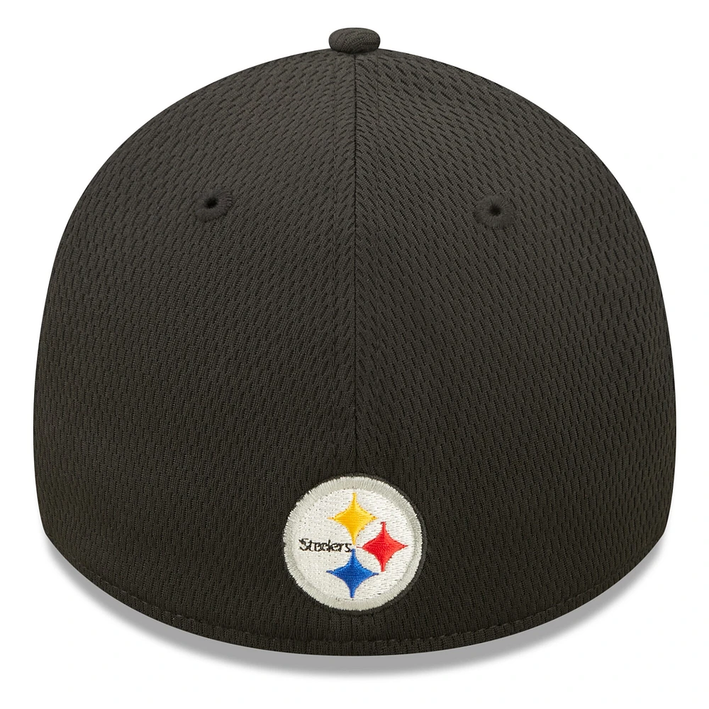 Men's New Era Gold Pittsburgh Steelers 2022 Sideline - 39THIRTY Coaches Flex Hat