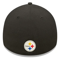 Men's New Era Gold Pittsburgh Steelers 2022 Sideline - 39THIRTY Coaches Flex Hat